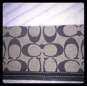 Authentic Coach Wallet